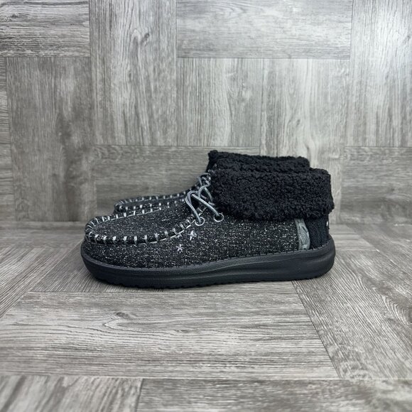 Hey Dude Wendy Fold Kids size 11 Brushed Cozy Slip On Shoes - Picture 2 of 8